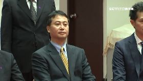 蘇領閣亮相18001