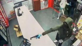 ▲倫敦發生槍擊案。（圖／翻攝自IG）