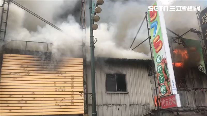 台中中華路夜市遭縱火　延燒多棟民宅