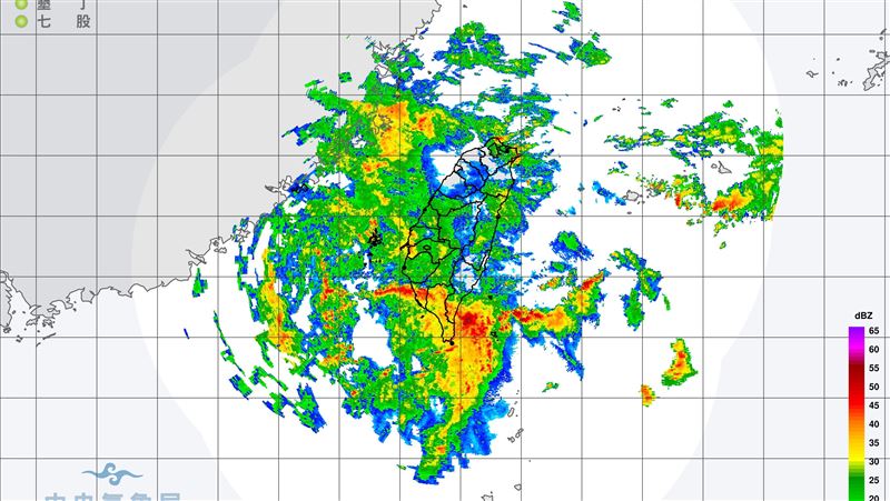 劇烈豪雨襲台！氣象局1530記者會