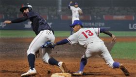 2019青棒世界盃日本隊與台灣交手。（資料圖／棒協提供)