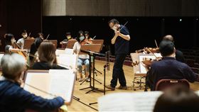 NSO公視兩廳院聯手舉行全球直播音樂會國家交響樂團（NSO）、國家兩廳院與公視三方聯手，將在公視網路頻道與「公視+」OTT影音平台推出全球直播音樂會，首場將於24日登場。（NSO國家交響樂團提供）中央社記者趙靜瑜傳真　109年5月21日