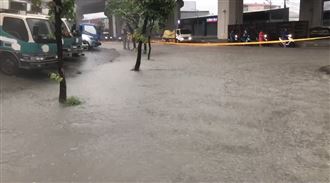 高雄仁武大積水　里長怨韓國瑜沒勘災