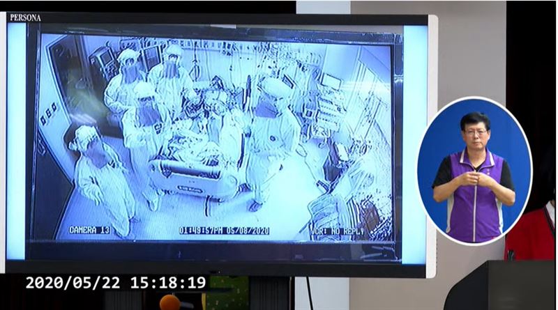 張上淳揭負壓病房照：鬼門關前救重症
