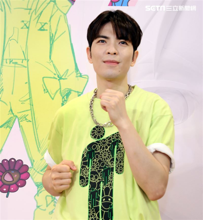 蕭敬騰分享UNIQLO正能量服裝心法。（記者邱榮吉/攝影）