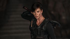 ▼▲（圖／Netflix提供）《不死軍團》