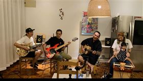 滅火器在家開直播獻唱，楊大正女兒多多超搶鏡。（圖／火氣音樂提供）
