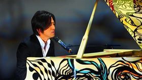 張洪量
翻攝臉書