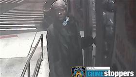 64歲老母遭色狼強姦昏迷　兒暴怒
美國,紐約,強姦,昏迷,老婦,Frankie Harris
翻攝自推特 NYPD