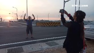 想衝日落大道搶拍照？罰金高低一次看