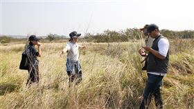 高市南星計畫區將無償出借魏德聖拍片導演魏德聖籌拍新作「台灣三部曲」，選定高雄市南星計畫區用地搭建西拉雅聚落，經高市府跨局處協商，確定無償提供劇組借用3年。（高雄市政府文化局提供）中央社記者程啟峰傳真　109年5月26日