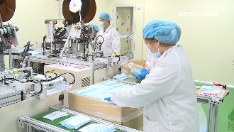 口罩機變印鈔機　業者外銷訂單接爆