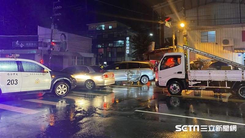 拒捕開車衝撞　台中警開槍…男棄車逃