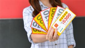 麥當勞聯合屈臣氏、amba酒店推出現金抵用券。（圖／業者提供）