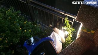 新／大雨釀死？高雄騎士摔橋1死1傷