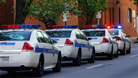 美國 警察 警車 police
圖／翻攝自pixabay
https://pixabay.com/images/id-224426/