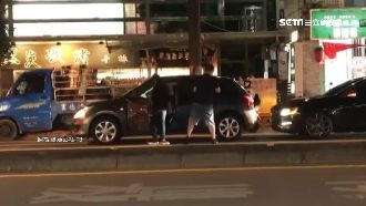 當街撞她車屁股　中壢2車激戰實錄