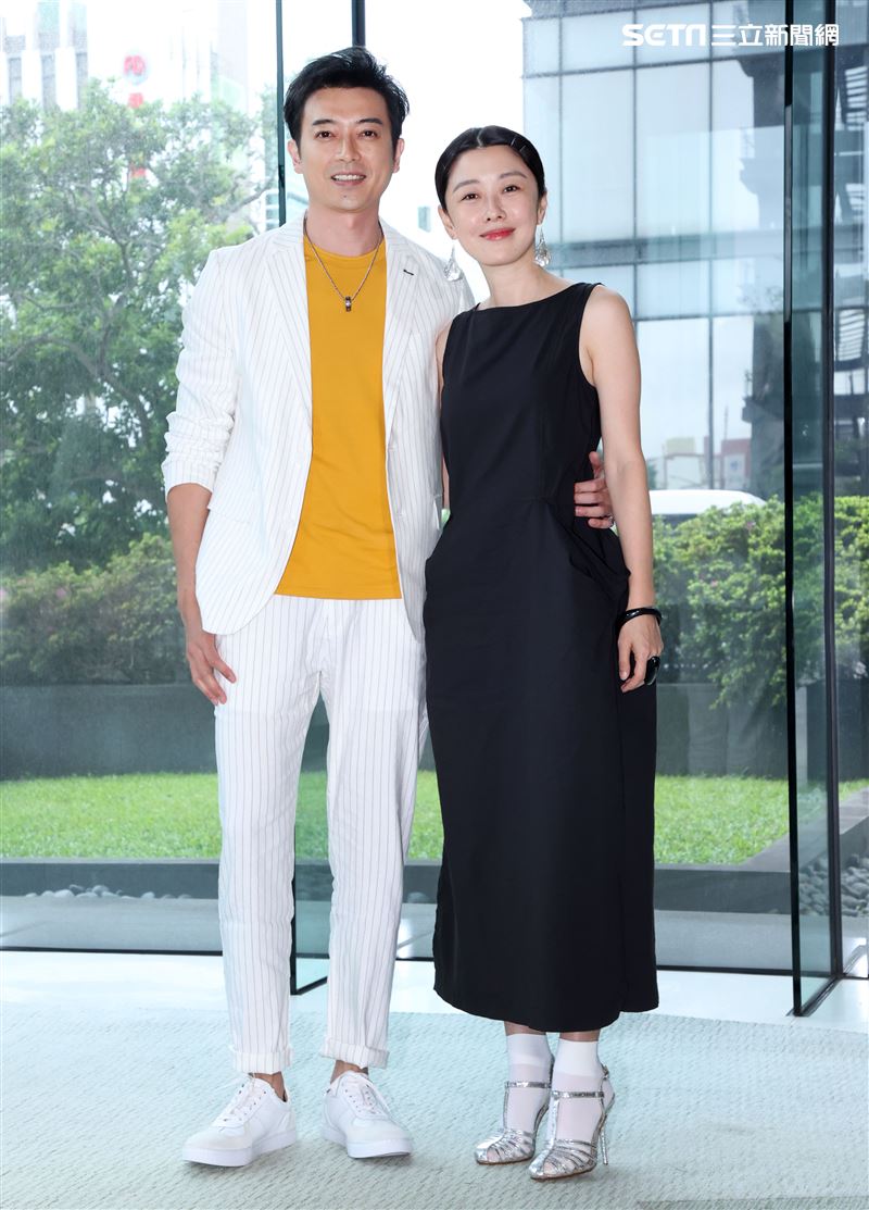 李維維、田家達在三立新戲「羅雀高飛」分飾演童養媳、長工。（記者邱榮吉/攝影）