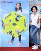 張鈞甯剪掉多年短髮超有個性出席第一社會福利基金會的「1000個童心寶貝守護者」公益活動。（記者邱榮吉/攝影）