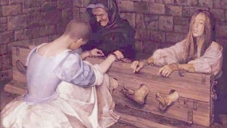 古代酷刑！用舌舔女犯　發癢狂笑而死