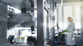 德國生技公司BioNTech研發武漢肺炎疫苗德國生技公司BioNTech表示，研發武漢肺炎疫苗獲得快速進展，預計4月底展開臨床實驗。（BioNTech提供）中央社記者林育立柏林傳真  109年3月17日