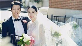 南韓演員李東健在28日突然宣布跟結婚3年的老婆趙胤熙離婚。IG