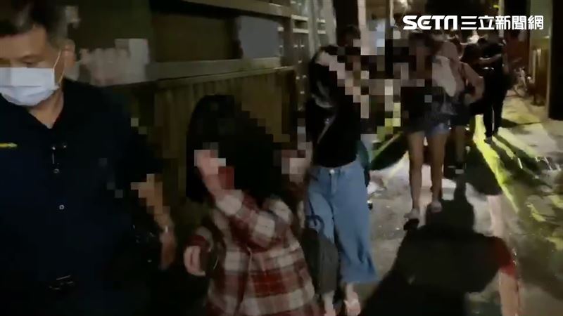 1發1500！14外籍嫩妹榨乾老饕