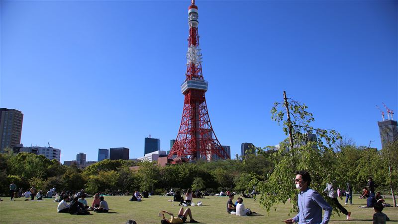 日本東京鐵塔重啟　點燈祈願觀光復甦