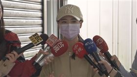 網紅,卡卡兒,咖啡店,道歉,鞠躬