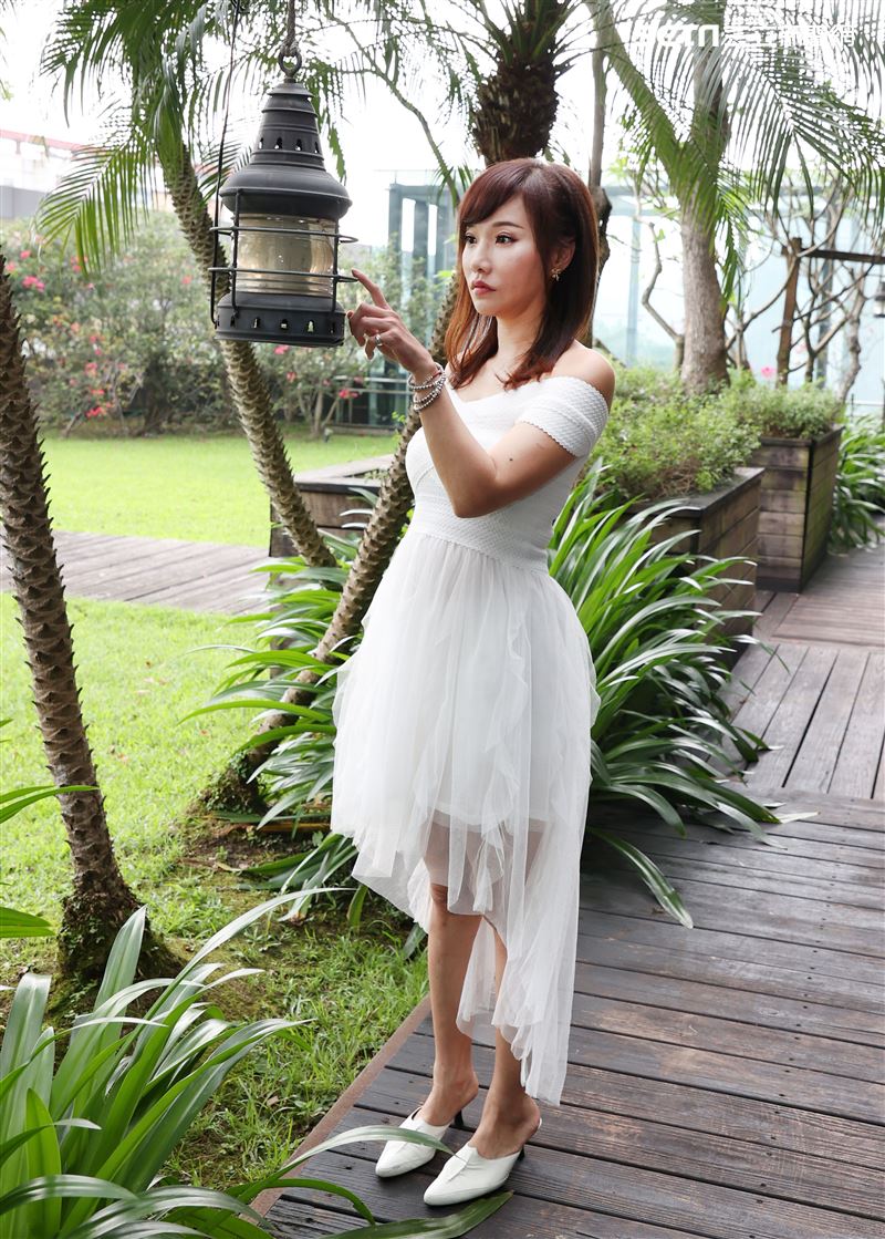 林薇三立新聞網專訪。（記者邱榮吉/攝影）