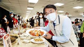 阿中自助餐（圖／翻攝自黃偉哲臉書）