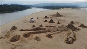 防疫國家隊坐鎮福隆沙雕展  全台最大55公尺沙雕巨人上岸
開展日前1000名免費入場   福隆FUN心玩（福容大飯店提供）

