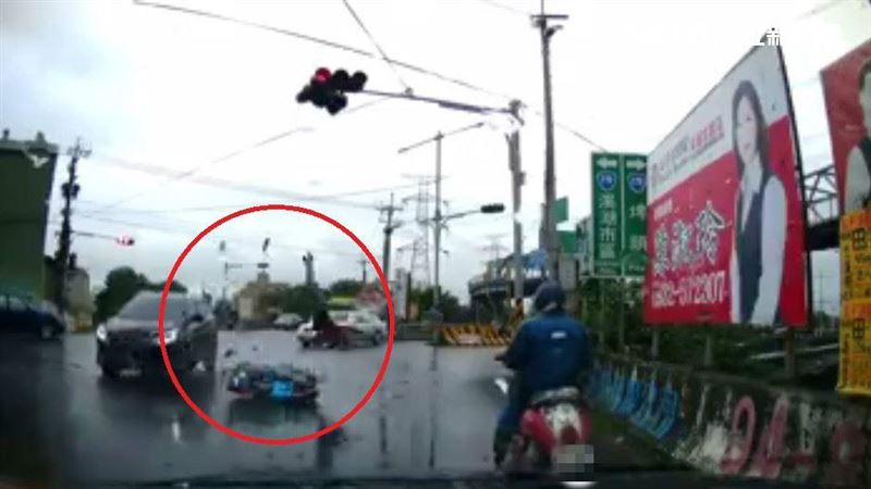 彰化驚悚車禍曝光　網嚇傻：人飛去哪