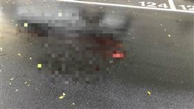 萬華水門,墜橋,台北,高架橋,環河南路,骨折（圖／翻攝畫面）