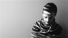 綑綁、ＳＭ、性虐（示意圖／翻攝自Piqsels）
https://www.piqsels.com/en/public-domain-photo-jsbmj