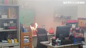 北市巫男自製炸彈包裹，並送至廖男工作的電信門市遙控引爆。（圖／翻攝畫面）