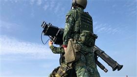 台海軍情》DMS雙聯裝刺針飛彈戰備演練 馬防部確保空防安全(圖/翻攝自中華民國陸軍臉書)