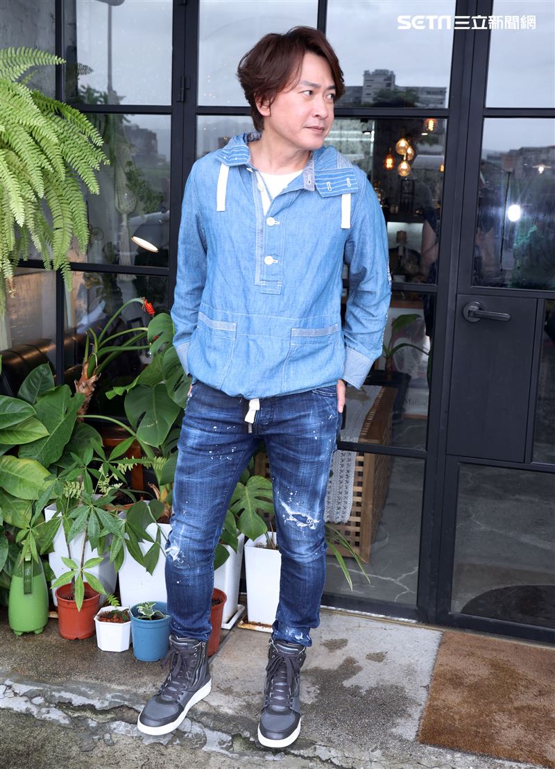 王識賢三立新聞網專訪。（記者邱榮吉/攝影）