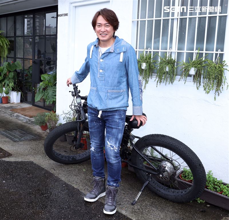 王識賢三立新聞網專訪。（記者邱榮吉/攝影）