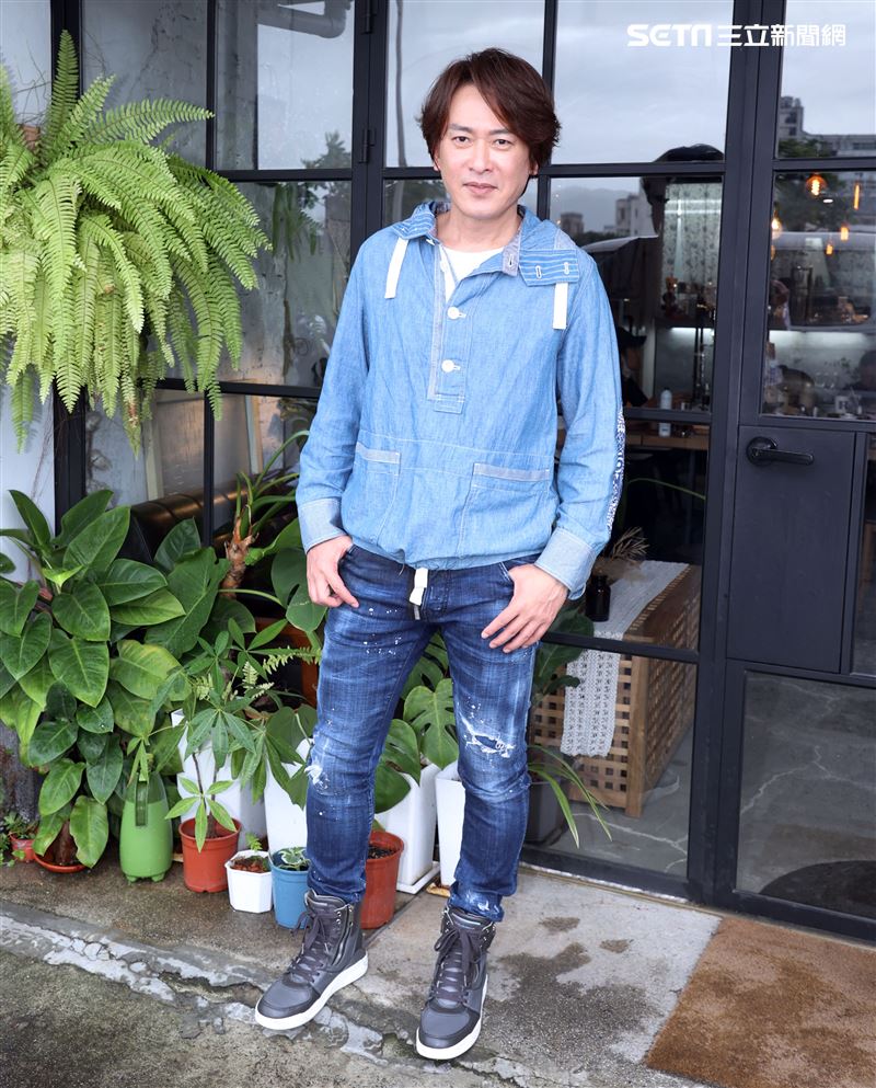 王識賢三立新聞網專訪。（記者邱榮吉/攝影）