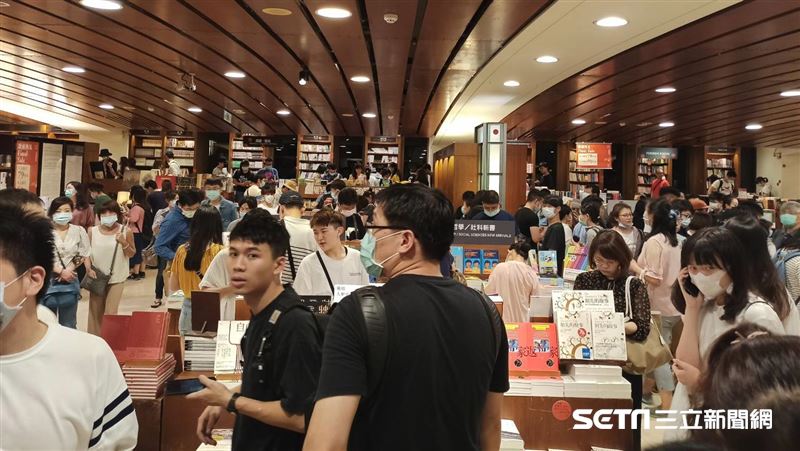 敦南誠品倒數第2天　重現開幕日榮景