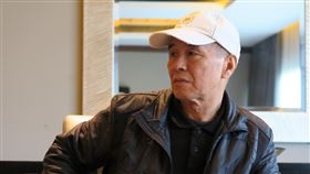 紐時專文介紹侯孝賢  讚譽台灣最偉大電影人紐約時報美東時間29日以專文介紹導演侯孝賢，標題稱他為「台灣最偉大電影人」。圖為侯孝賢2015年6月16日在中國上海出席電影「刺客聶隱娘」記者會。中央社記者尹俊傑上海攝  109年5月31日