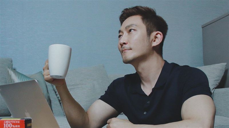 首次創業慘遇魔系房東　名作家遭羞辱