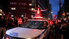 紐約州暴力抗議活動。（圖／路透社／達志影像）