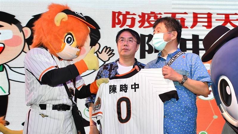 阿中部長遊台南　萊恩感人小禮物曝光