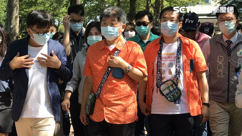 暖男偉哲！「我不重要」全讓位給阿中