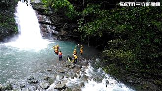 霞雲瀑布戲水消暑　男溺水送醫不治