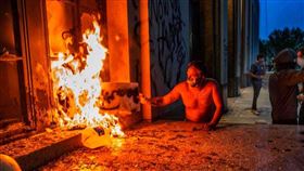 （圖／翻攝自推特@stonecold2050）美國,非裔男,德州,暴動,災難狀態
