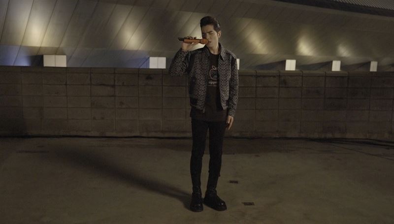 蕭敬騰助陣五月天　全身新品帥到爆炸