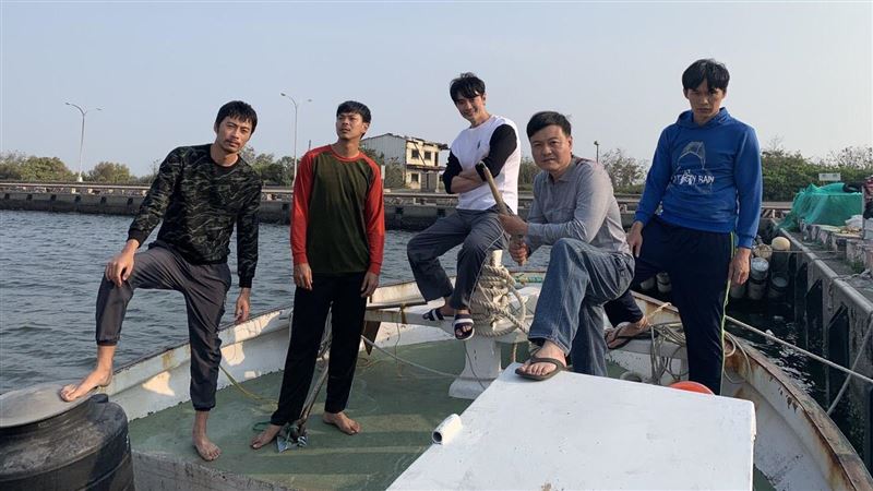 越南父、台母拋棄　男星悲苦海上漂流